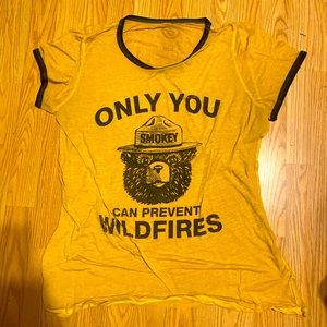 Torrid Smokey the bear T-shirt sz 0x